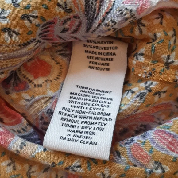 Nanette Lepore Burnt Orange Floral Print Ruched Ruffle Bottom Top, Large, NWT - Picture 8 of 12